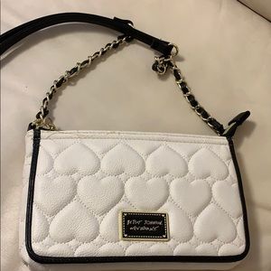 betsey johnson shoulder bag